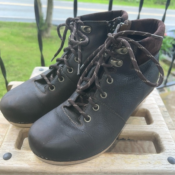 Dansko “Mikayla” Do Brown Oiled Leather Heeled Boots Eu Size 38, USA 7 - Picture 2 of 11